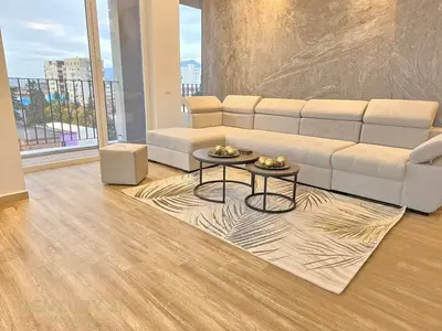 Apartament 2+1 me qera në Rruga Riza Cerova, Tiranë, 125 m². Foto 3 nga 10