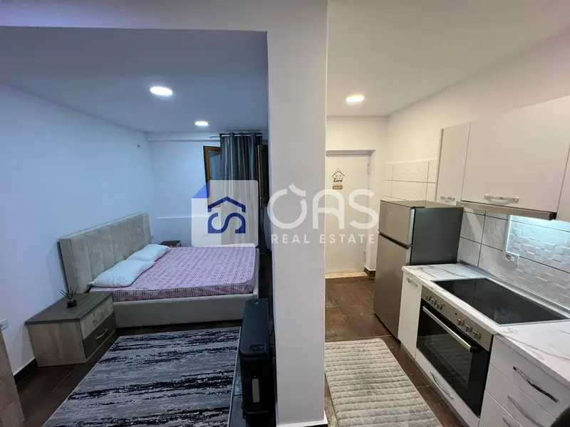 Appartamento in affitto a Qsut, Tirana, 45 m²