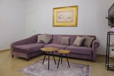 Appartamento 2+1 in affitto ad Ish Ekspozita, Tirana, 73 m². Foto 3 di 11