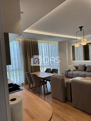 Apartament 1+1 me qera në Bulevardi i Ri, Tiranë, 76 m². Foto 2 nga 8