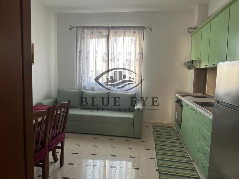 Apartment 1+1 for rent in Gjykata e Rrethit Gjyqësor Durrës Seksioni Penal, Durrës, 65 m²