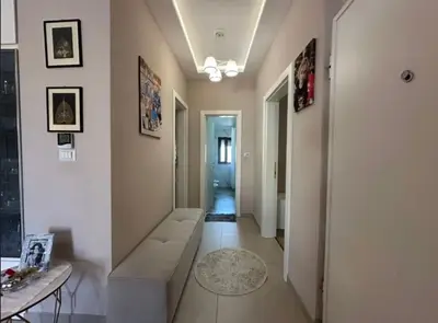 Apartament 2+1 me qera në Xhamlliku, Tiranë, 120 m². Foto 7 nga 7