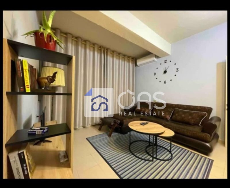Apartament 1+1 me qera në Rruga Fortuzi, Tiranë, 86 m²