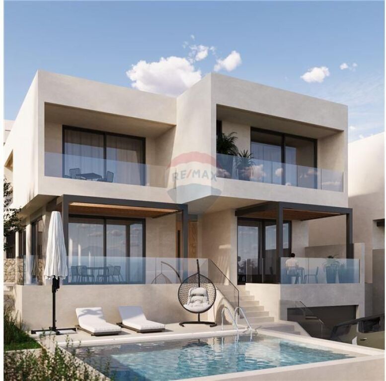 Villa for sale in Uji i Ftohtë, Vlorë, 393 m²