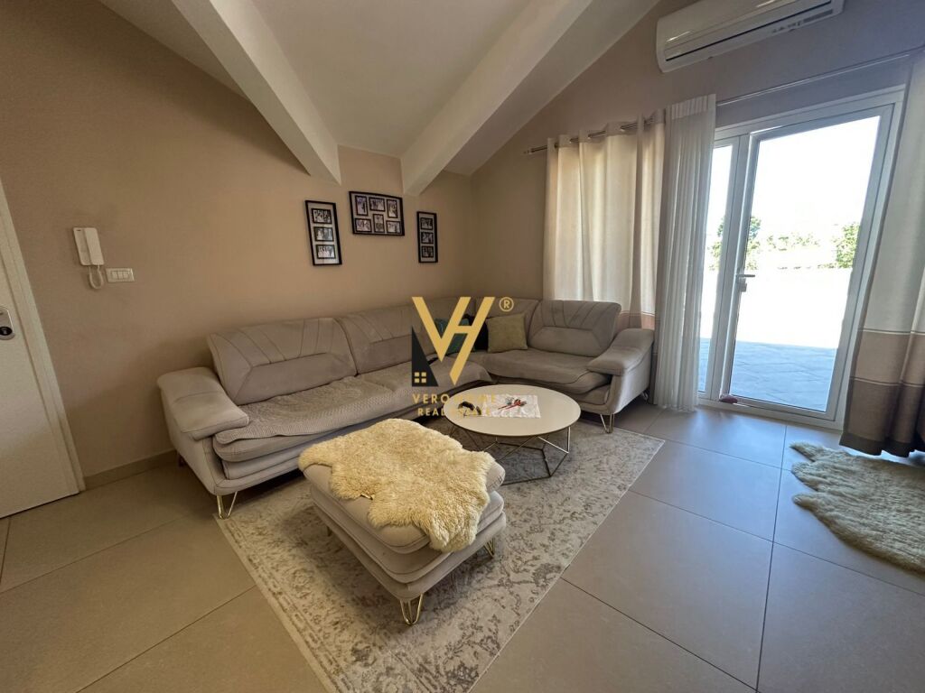 Apartament 2+1 me qera në Oxhaku, Tiranë, 120 m²