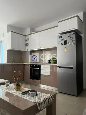 Apartament 1+1 me qera në 21 Dhjetori, Tiranë, 68 m². Foto 1 nga 10