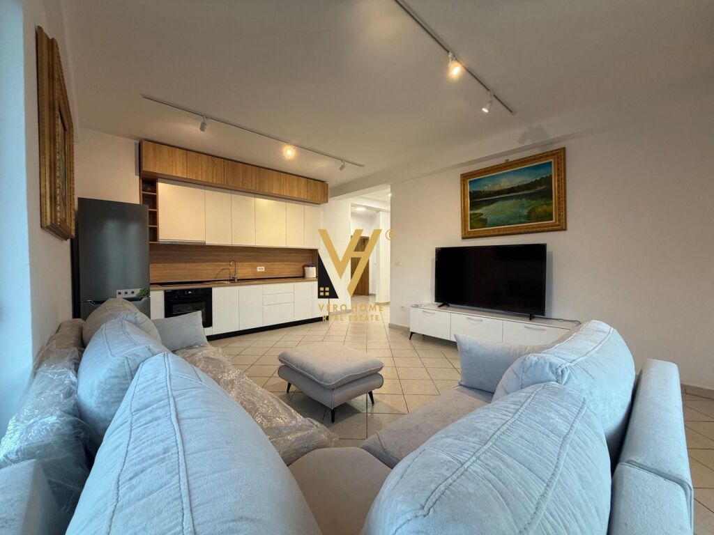 Apartament 2+1 me qera në Astir, Tiranë, 80 m²