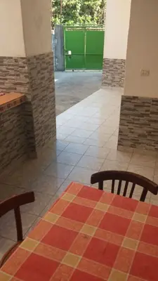 Shtëpi private në shitje në Lagja 29 Nentori, Fier, 192 m². Foto 5 nga 9