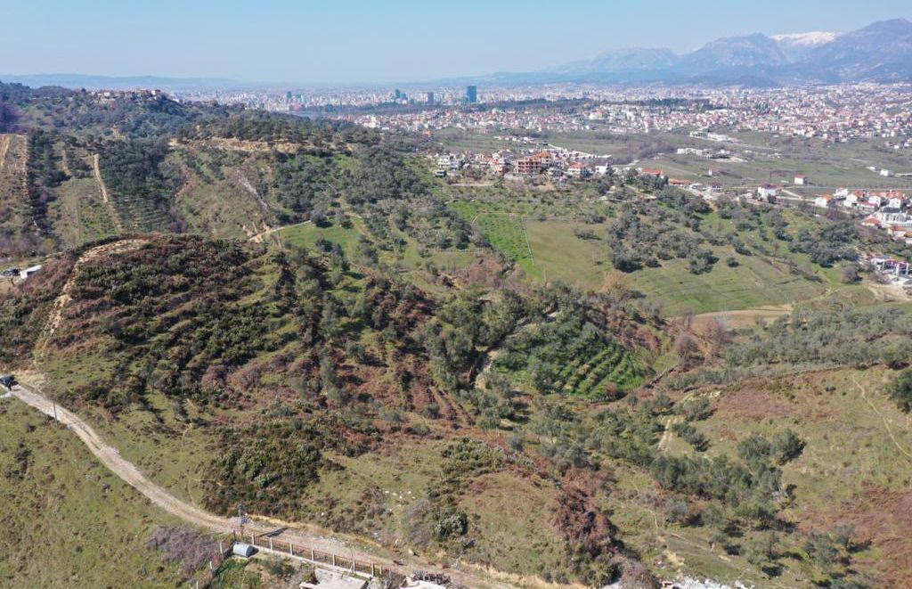 Tokë në shitje në Mjull Bathore, Tiranë, 11 200 m²