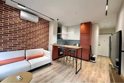 Appartamento 1+1 in affitto a Rruga Karl Gega, Tirana, 60 m². Foto 7 di 9