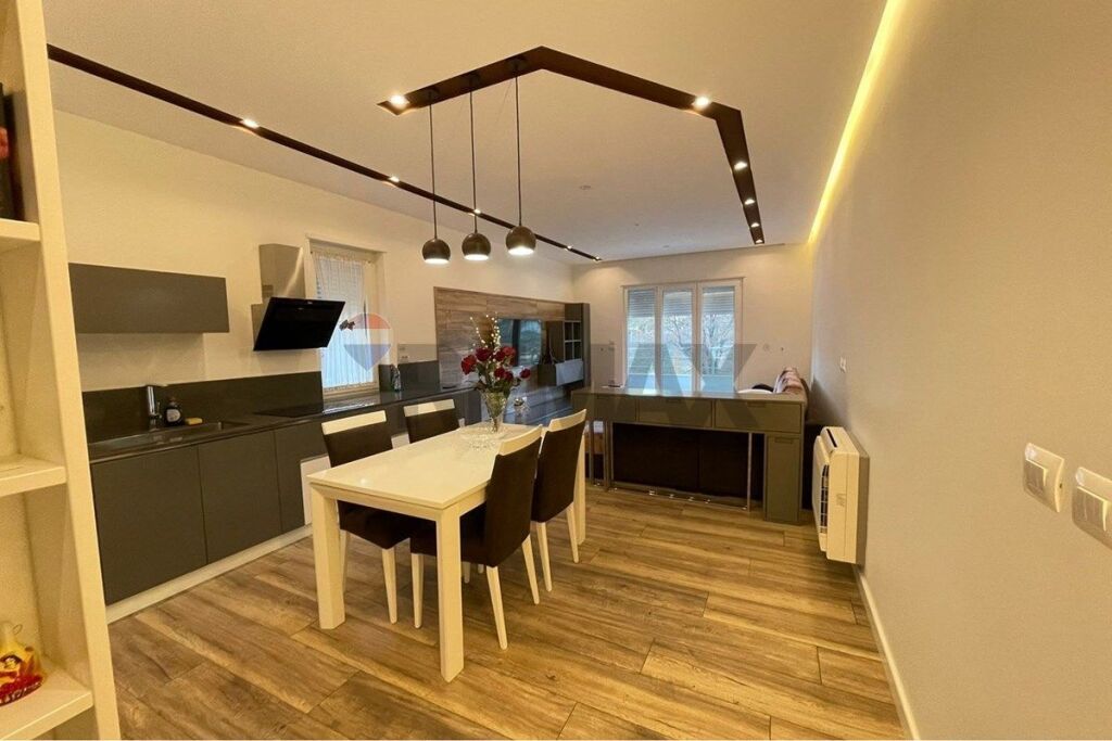 Appartamento in affitto a Kopshti Botanik Zoologjik, Tirana, 145 m². Foto 3 di 3