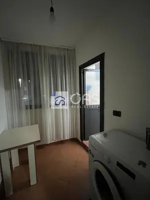 Apartament 1+1 me qera në Bulevardi Zogu I, Tiranë, 60 m². Foto 5 nga 5