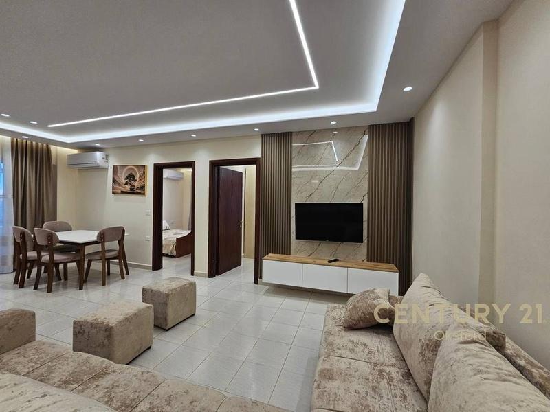 Appartamento 2+1 in affitto a Rruga Dritan Hoxha, Tirana, 95 m²