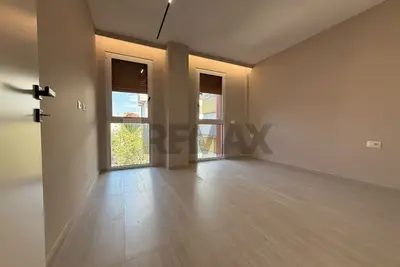 Zyrë me qera në Rruga Sami Frashëri, Tiranë, 101 m². Foto 5 nga 12