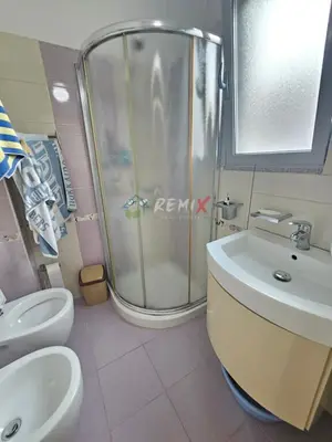 Apartament 2+1 në shitje në Rruga Jahja Ballhysa, Durrës, 80 m². Foto 3 nga 12