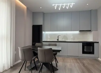 Apartament 2+1 me qera në Don Bosko, Tiranë, 103 m². Foto 3 nga 6