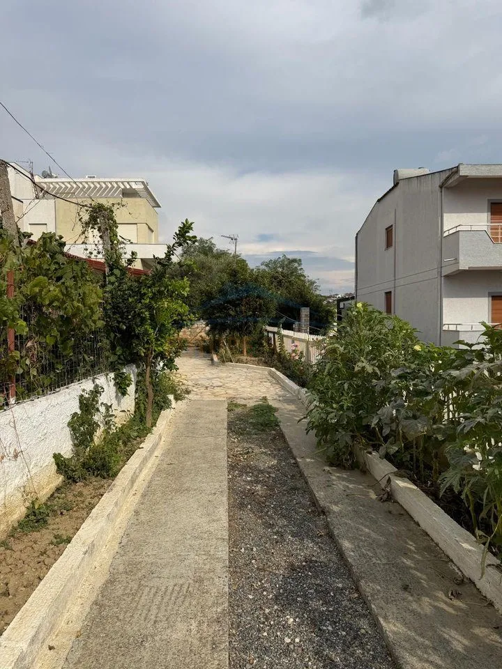 Shtëpi private 2+1 në shitje në Shkallnur, Durrës, 64 m². Foto 1 nga 9