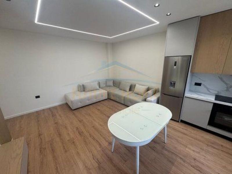 Apartament 1+1 me qera në Rruga e Moisive, Durrës, 72 m². Foto 4 nga 5
