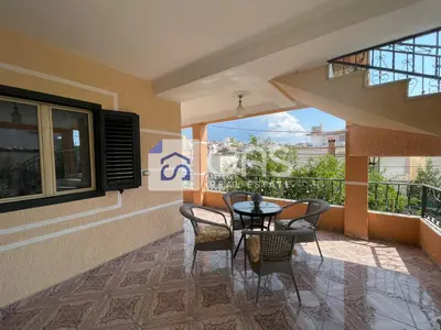 Apartament 2+1 me qera në Tregu Elektrik, Tiranë, 140 m². Foto 3 nga 9