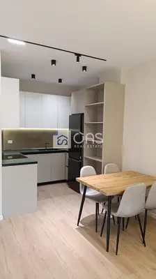 Apartament 1+1 me qera në Rruga e Kavajës, Tiranë, 74 m². Foto 2 nga 6