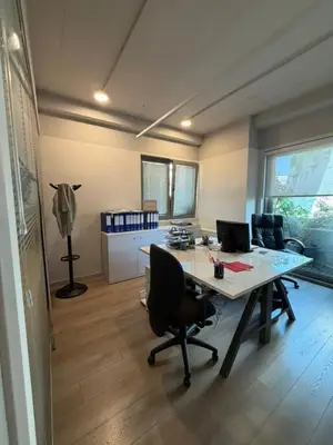 Zyrë në shitje në Lion Park Apartments, Tiranë, 205 m². Foto 3 nga 4