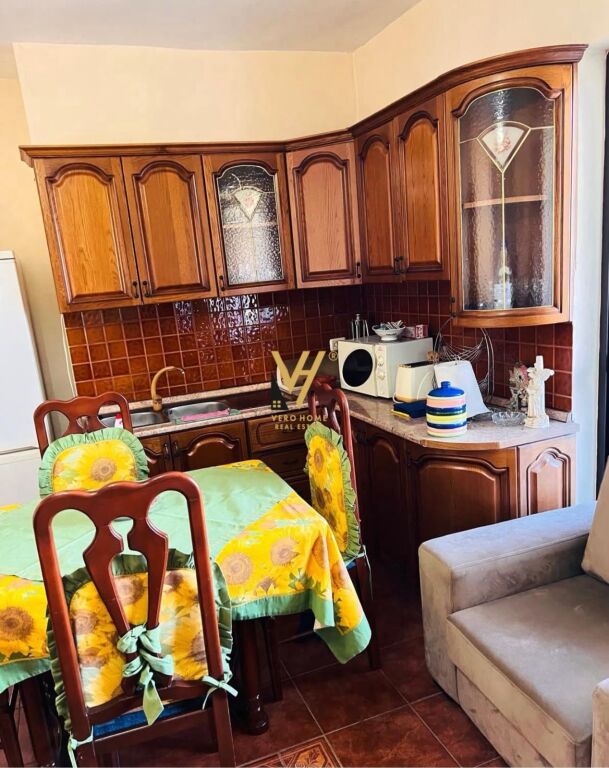 Apartament 2+1 me qera në Rruga Qemal Stafa, Tiranë, 74 m². Foto 2 nga 3