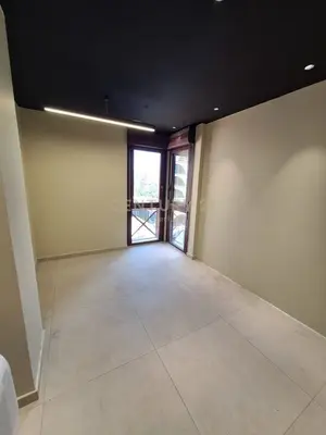 Ufficio in affitto a Parlamenti, Tirana, 150 m². Foto 6 di 9