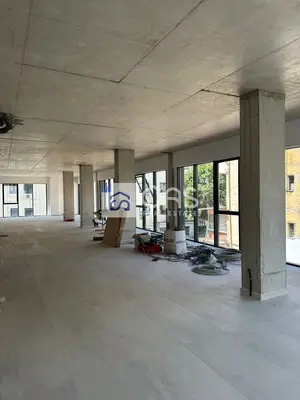Ufficio in affitto a Rruga e Barrikadave, Tirana, 365 m². Foto 5 di 11