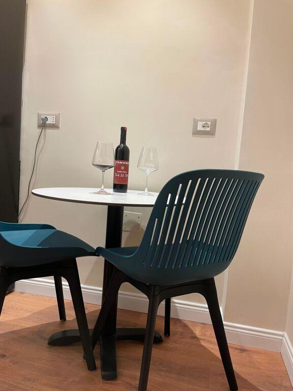 Apartament 1+1 në shitje në Rruga Guri Nazifi, Sarandë, 55 m². Foto 7 nga 12