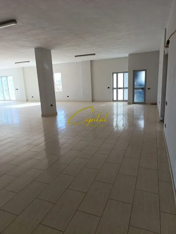 Commercial space for rent in Mëzez, Tirana, 230 m². Photo 1 of 3