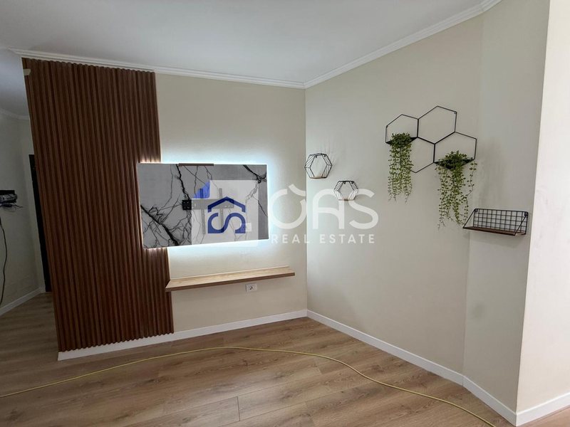 Apartament 1+1 me qera në Casa Italia, Tiranë, 73 m²
