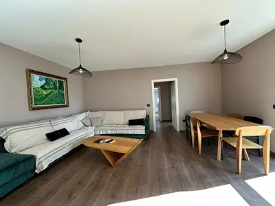 Apartament 2+1 me qera në Bulevardi Gjergj Fishta, Tiranë, 126 m². Foto 4 nga 12