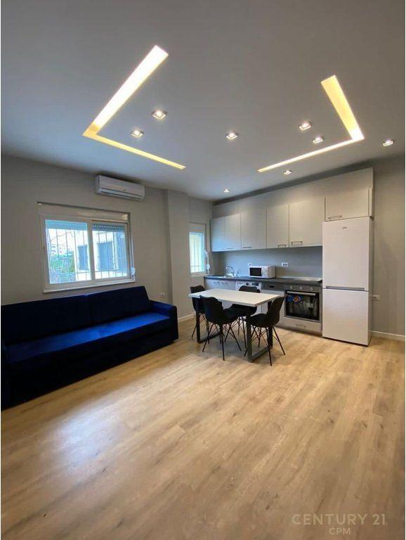 Apartament 1+1 me qera në Fakulteti i Inxhinierisë së Ndërtimit, Tiranë, 65 m²