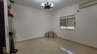 Vilë 2+1 në shitje në Rruga Siri Kodra, Tiranë, 381 m². Foto 11 nga 12