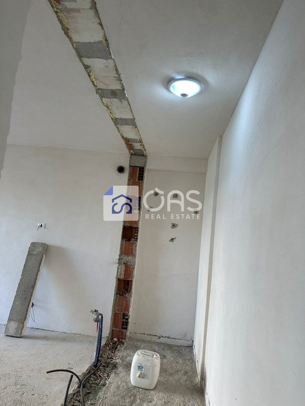 Apartament 1+1 në shitje në Ish Fusha e Aviacionit, Tiranë, 79 m²