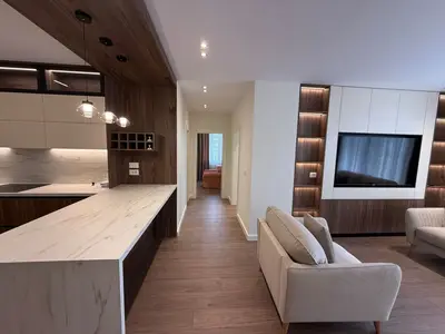 Apartament 2+1 me qera në Juridiku, Tiranë, 120 m². Foto 3 nga 7
