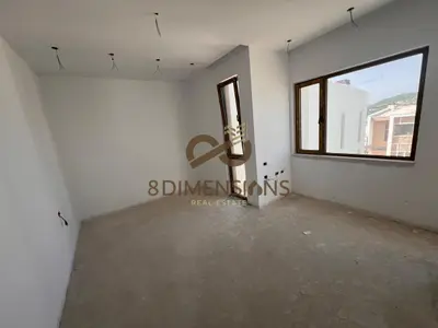 Villa studio for rent in Farkë, Tirana, 334 m². Photo 3 of 12