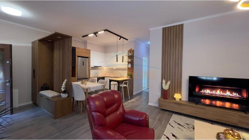 Appartamento 2+1 in affitto a Liqeni, Tirana, 105 m²