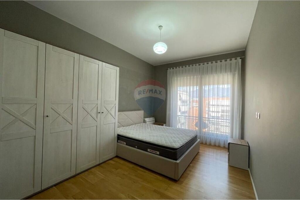 Apartment for rent in Kompleksi Delijorgji, Tirana, 120 m². Photo 3 of 3