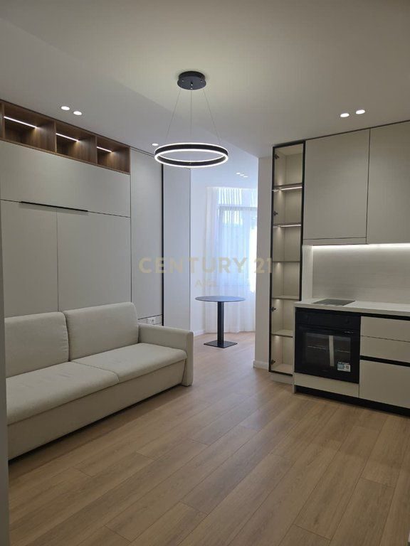 Apartament në shitje në Komuna e Parisit, Tiranë, 40 m². Foto 1 nga 9