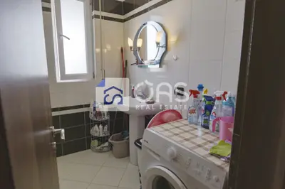 Apartment 2+1 for sale in Rruga Dhimiter Konomi, Vlorë, 104 m². Photo 11 of 12