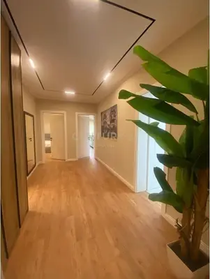 Apartament 3+1 me qera në Kodra e Priftit, Tiranë, 166 m². Foto 3 nga 8