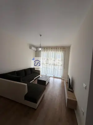 Apartament 1+1 me qera në 5 Maj, Tiranë, 70 m². Foto 5 nga 7