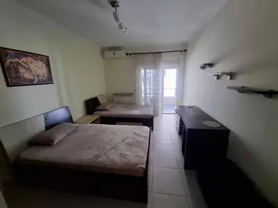 Apartment 2+1 for rent in Plazhi Hekurudha, Durrës, 100 m². Photo 4 of 8