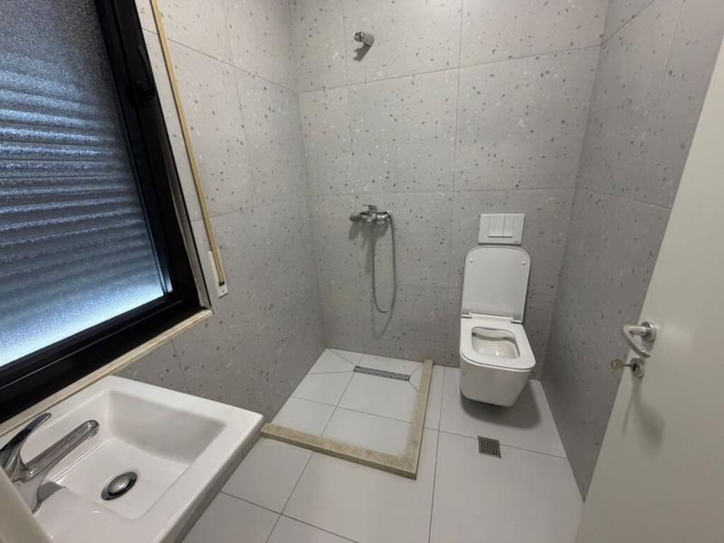 Apartament 2+2 me qera në Don Bosco, Tiranë, 100 m². Foto 10 nga 12