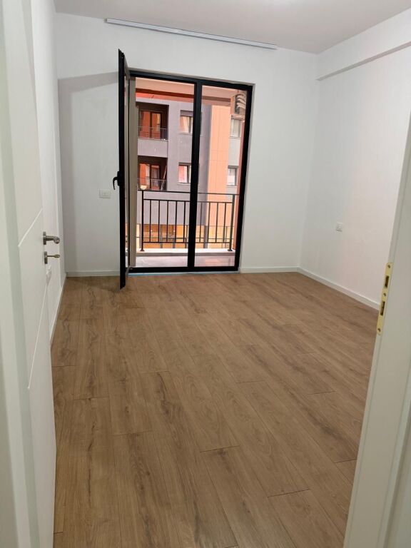 Apartment 1+1 for rent in Astir, Tirana, 60 m². Photo 3 of 3