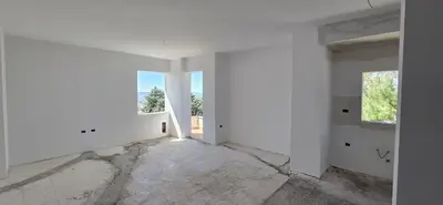 Appartamento 2+1 in vendita a Fresku, Tirana, 120 m². Foto 3 di 12