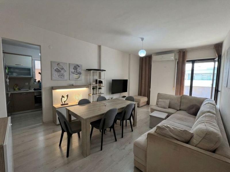 Apartament 2+1 me qera në Rruga Panorama, Tiranë, 97 m²