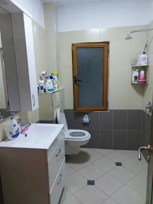 Appartamento 2+1 in vendita a Rruga e Dibrës, Tirana, 76 m². Foto 3 di 8