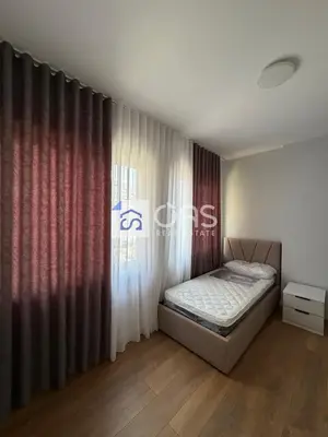 Apartament 2+1 me qera në Yzberisht, Tiranë, 80 m². Foto 5 nga 6